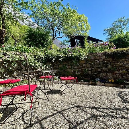 Au Pied Du Chateau- Parking Wifi Jardin - Clg Savoie Freterive Eksteriør billede