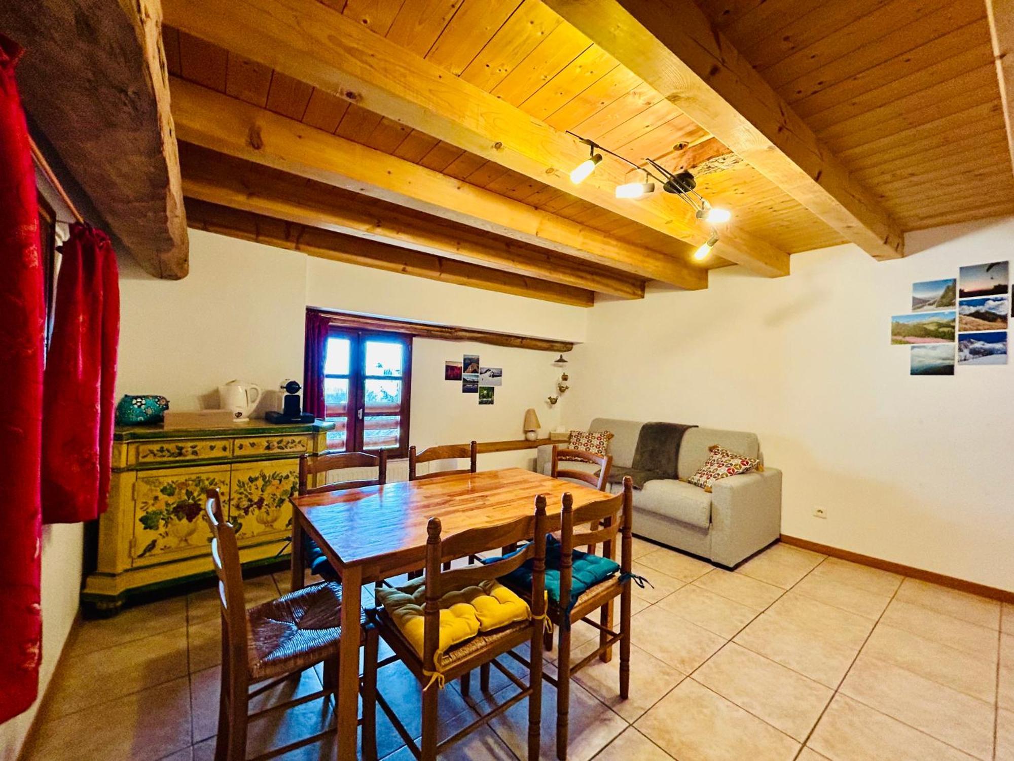 Au Pied Du Chateau- Parking Wifi Jardin - Clg Savoie Freterive Eksteriør billede